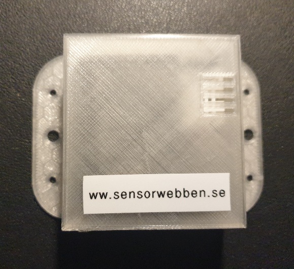 Sensor med lock